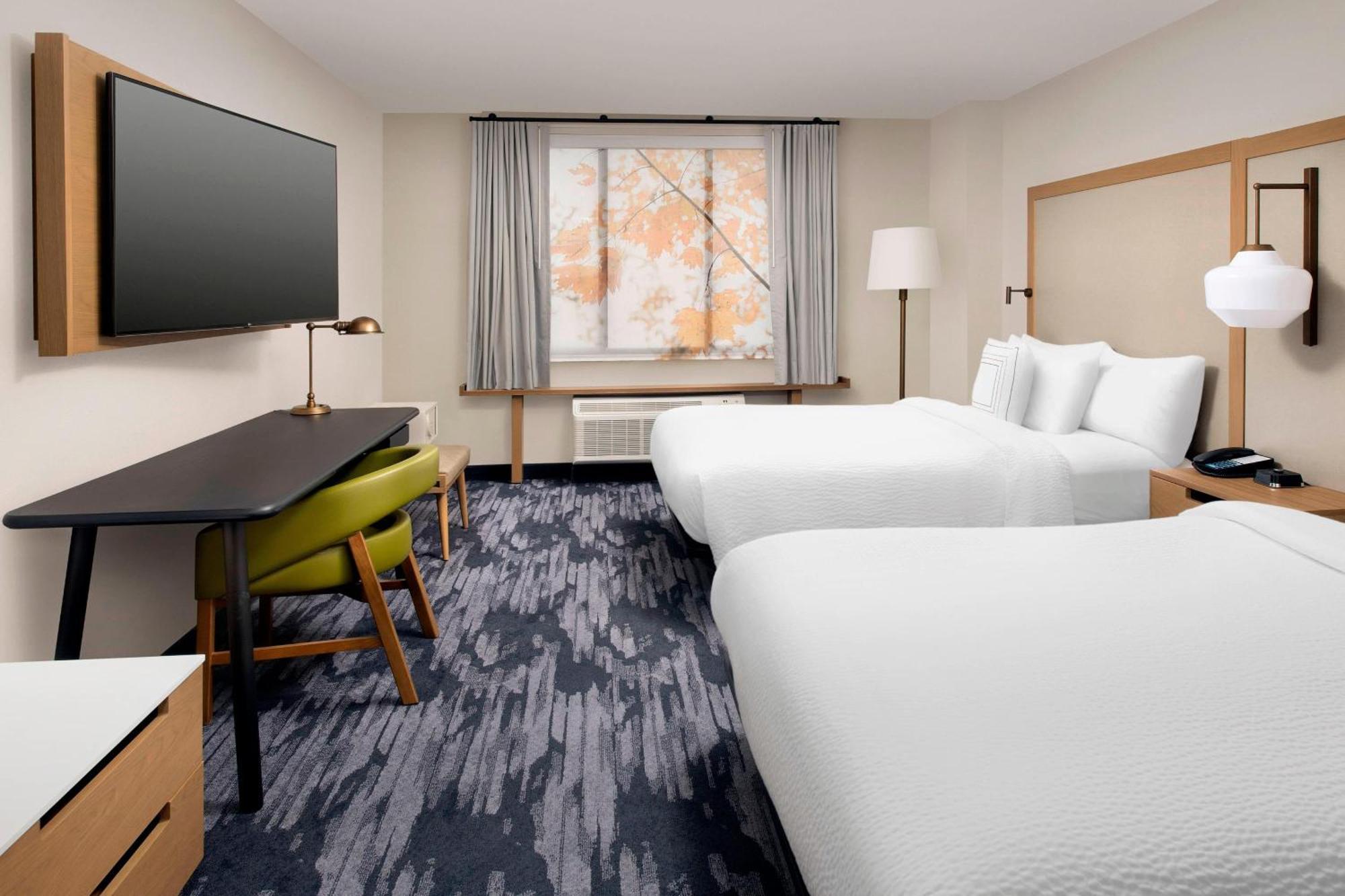Fairfield Inn & Suites By Marriott Alexandria West/Mark Center Zewnętrze zdjęcie