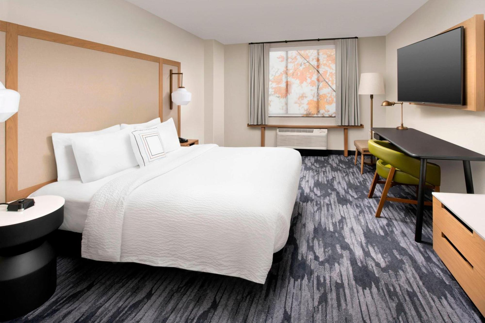 Fairfield Inn & Suites By Marriott Alexandria West/Mark Center Zewnętrze zdjęcie