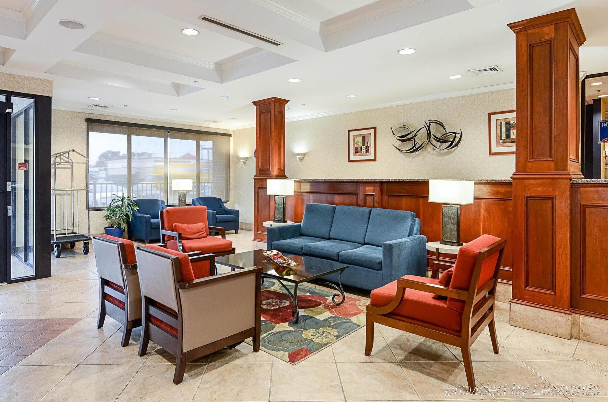 Fairfield Inn & Suites By Marriott Alexandria West/Mark Center Zewnętrze zdjęcie