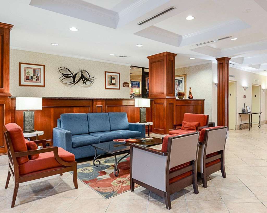 Fairfield Inn & Suites By Marriott Alexandria West/Mark Center Zewnętrze zdjęcie
