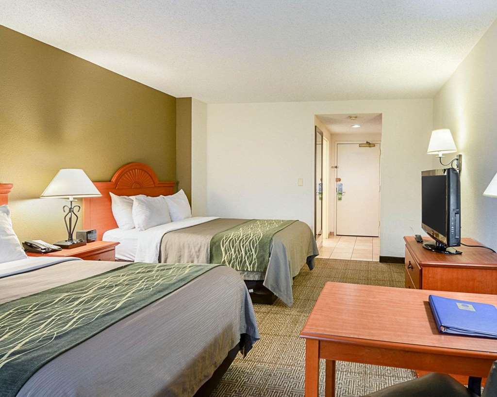 Fairfield Inn & Suites By Marriott Alexandria West/Mark Center Zewnętrze zdjęcie