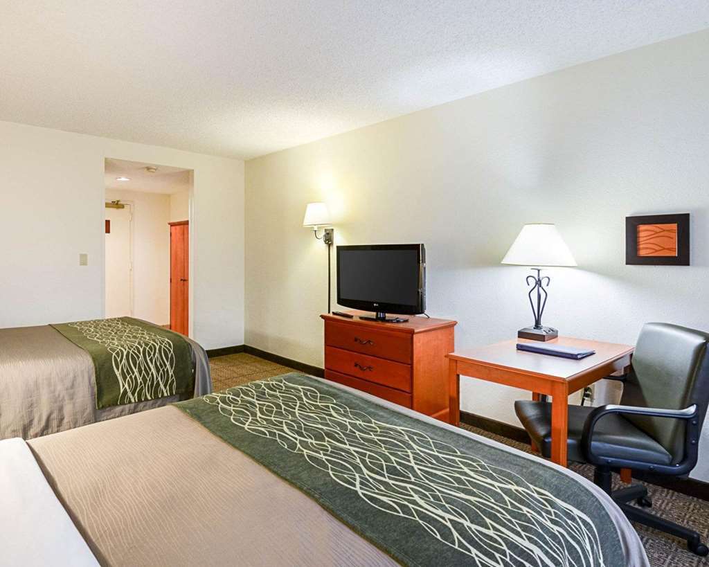 Fairfield Inn & Suites By Marriott Alexandria West/Mark Center Zewnętrze zdjęcie